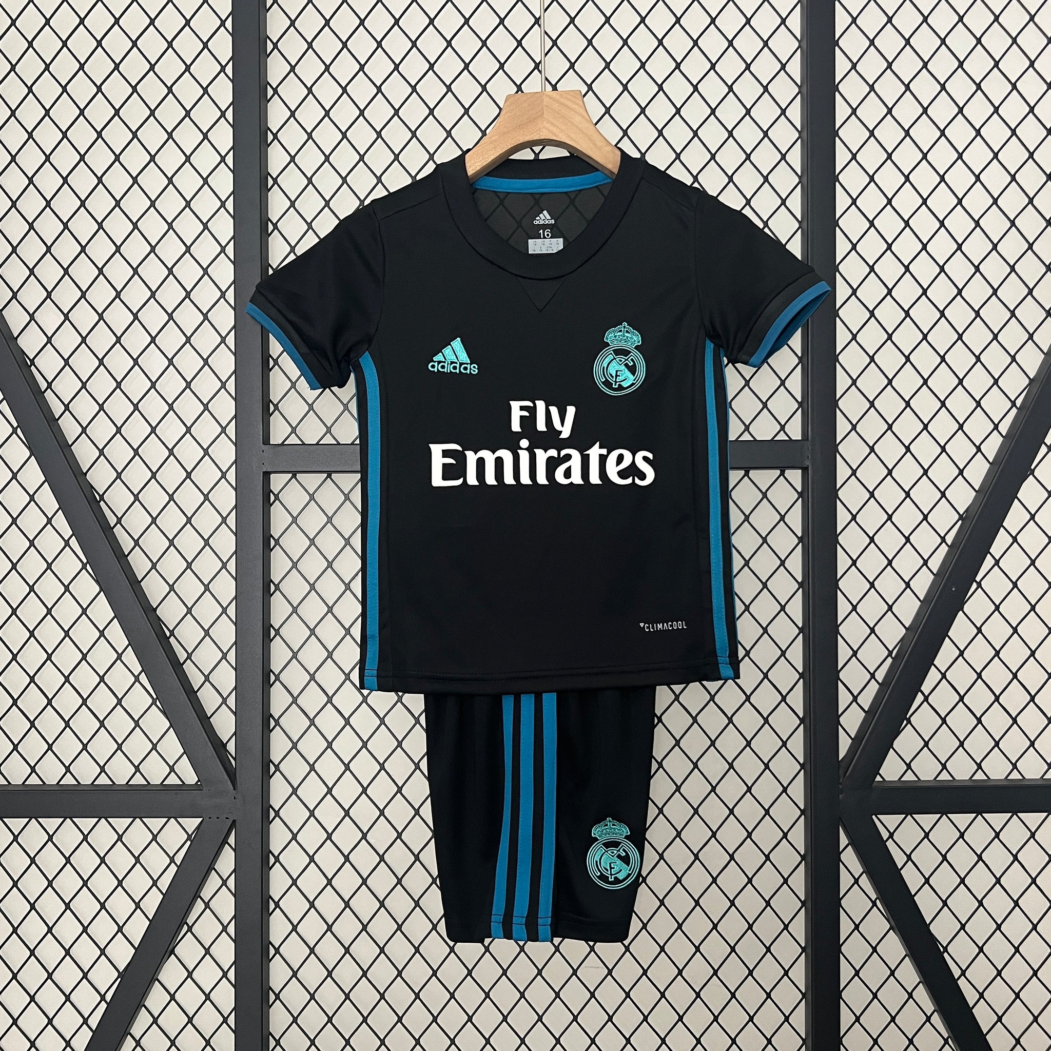 Real Madrid 2017-18 Away Jersey - Kids