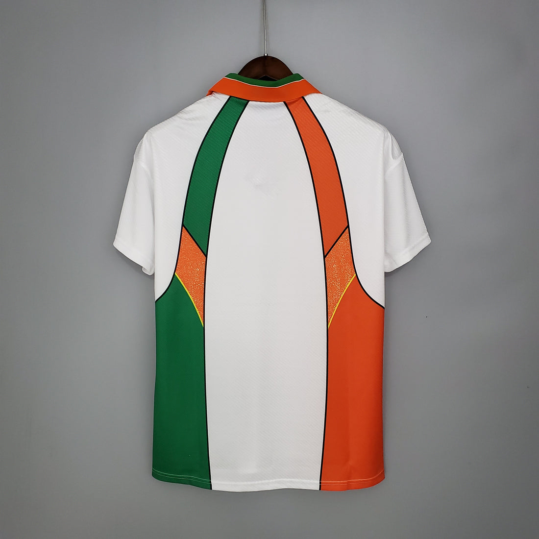 Retro Ireland away jersey 1994-96