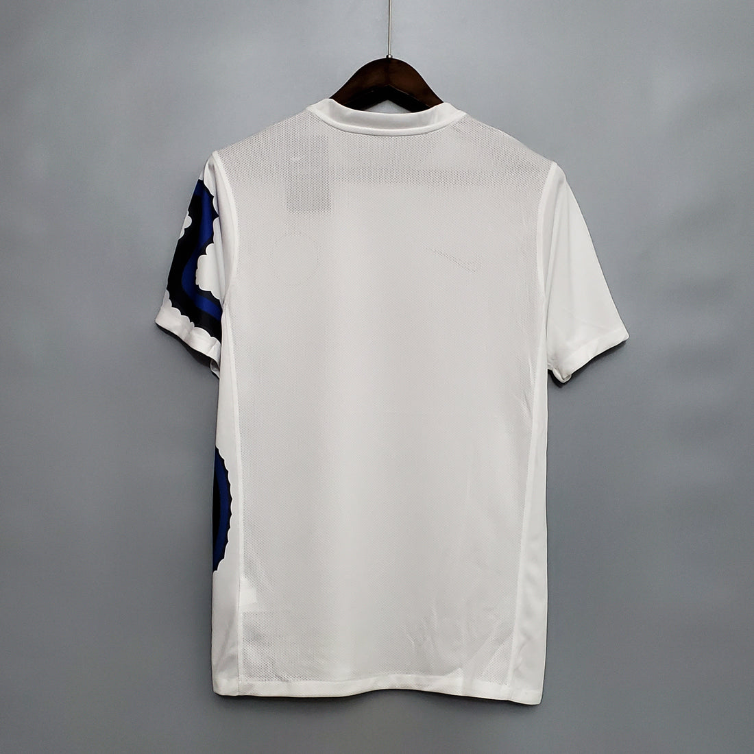 Retro Inter Milan away jersey 2010-11