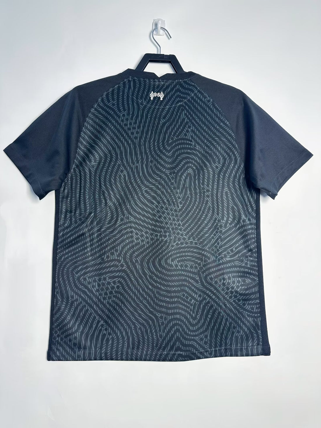 Liverpool goalkeeper jersey 2020-21