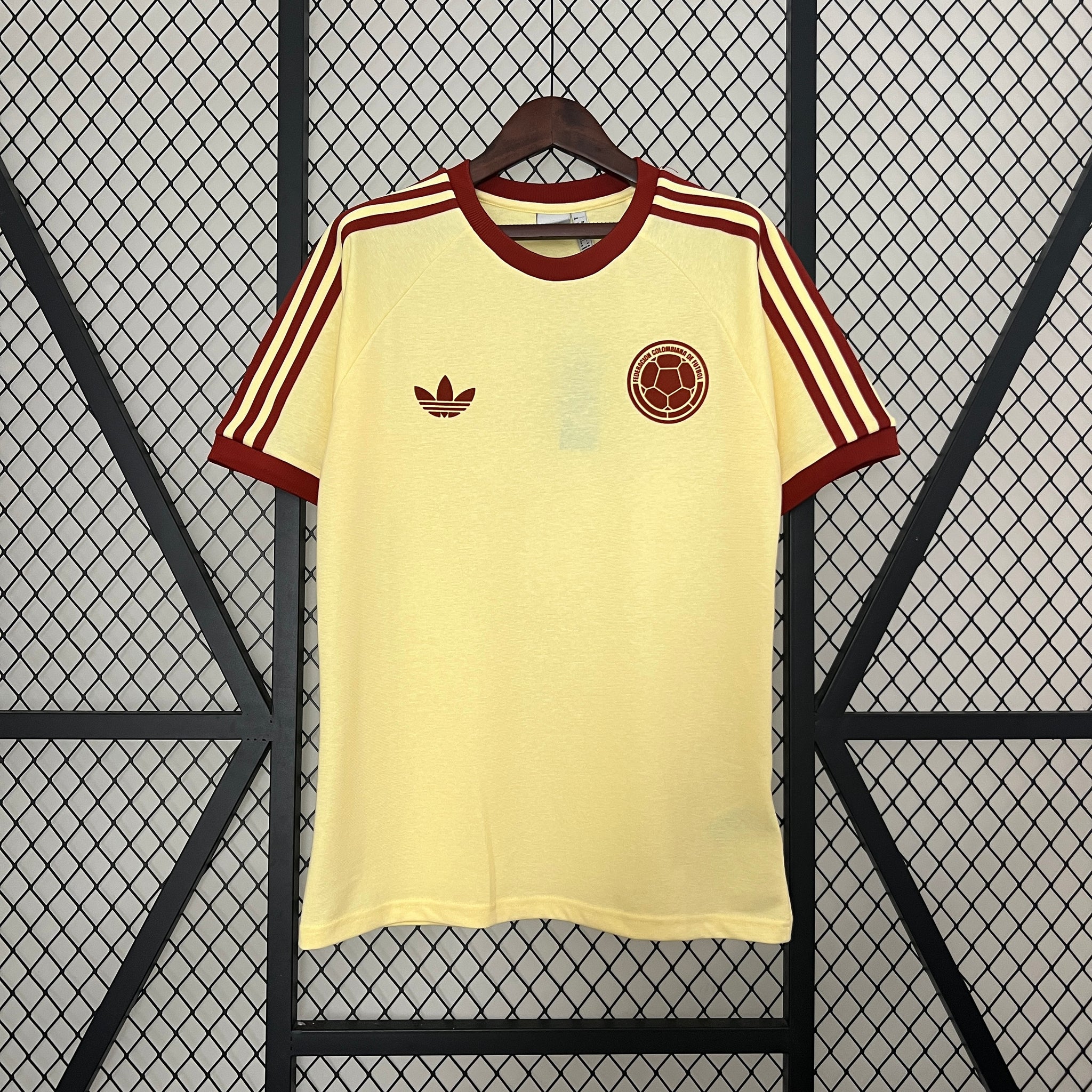 Retro Colombia Special Edition jersey