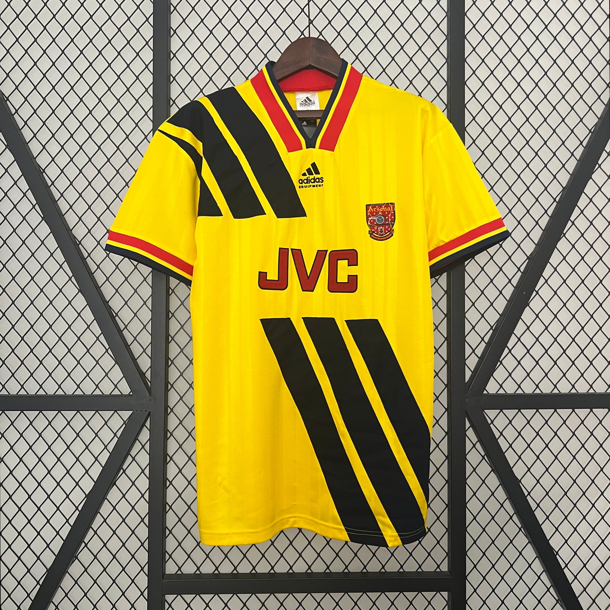 Retro Arsenal away jersey 1993-94