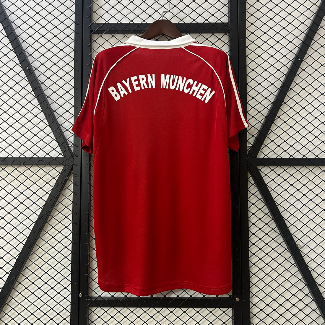 Retro Bayern Munich home Jersey 2005-06