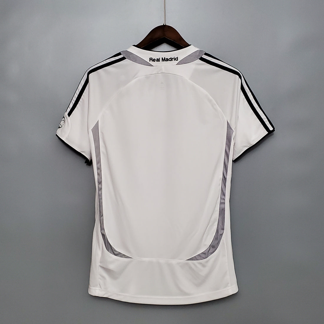 Retro Real Madrid home Jersey 2006-07