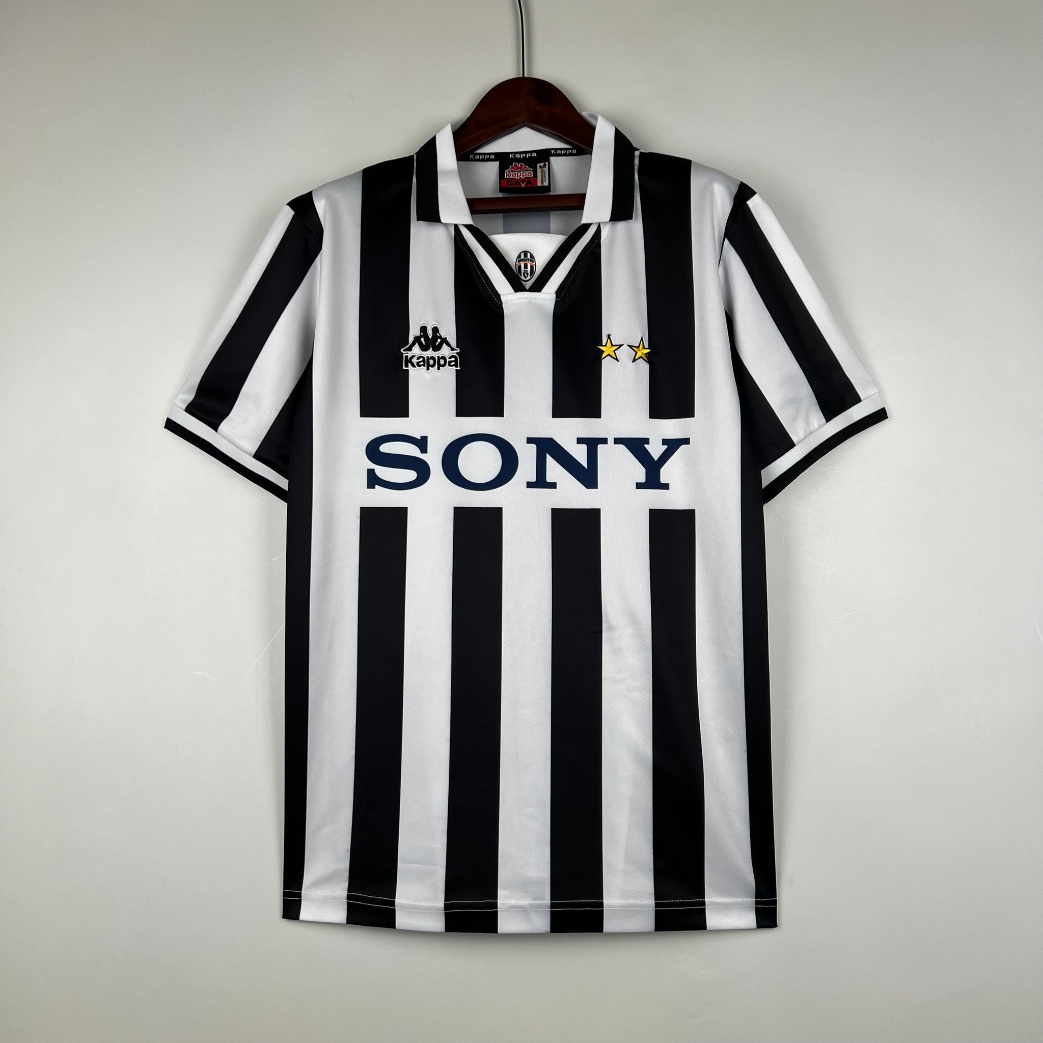 Retro Juventus home Jersey 1996-97