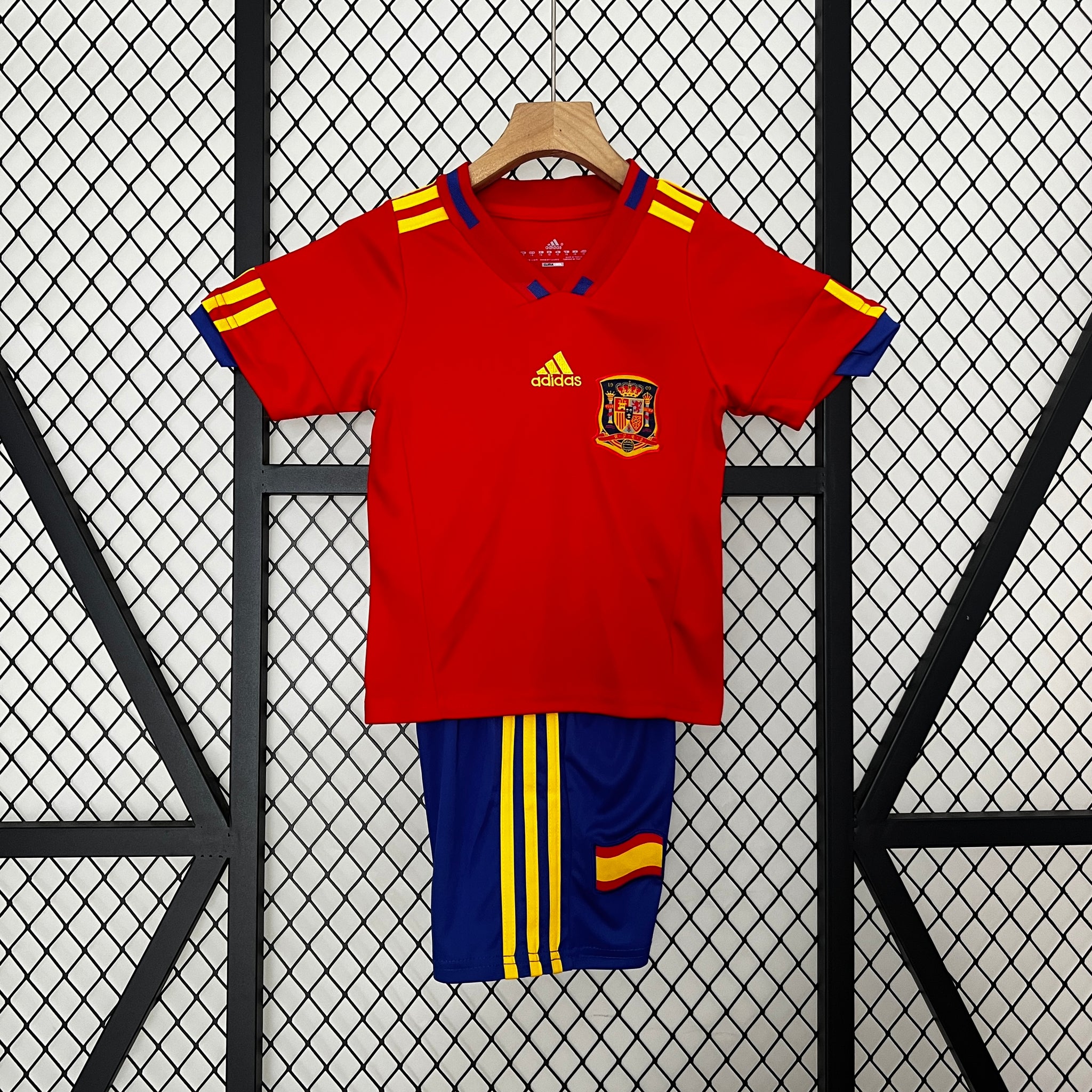 Spain 2010 Home Jersey - Kids