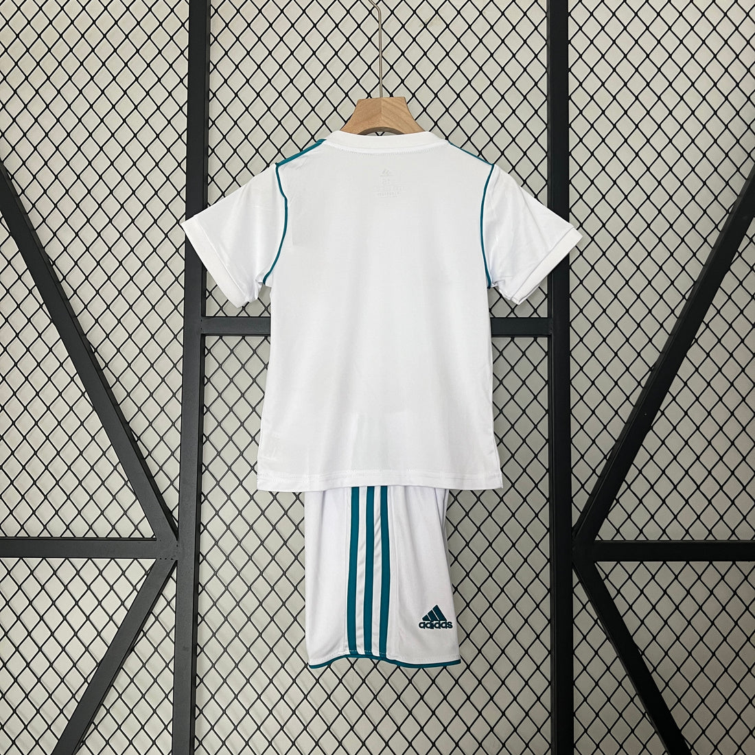 Real Madrid 2017-18 home Jersey - Kids