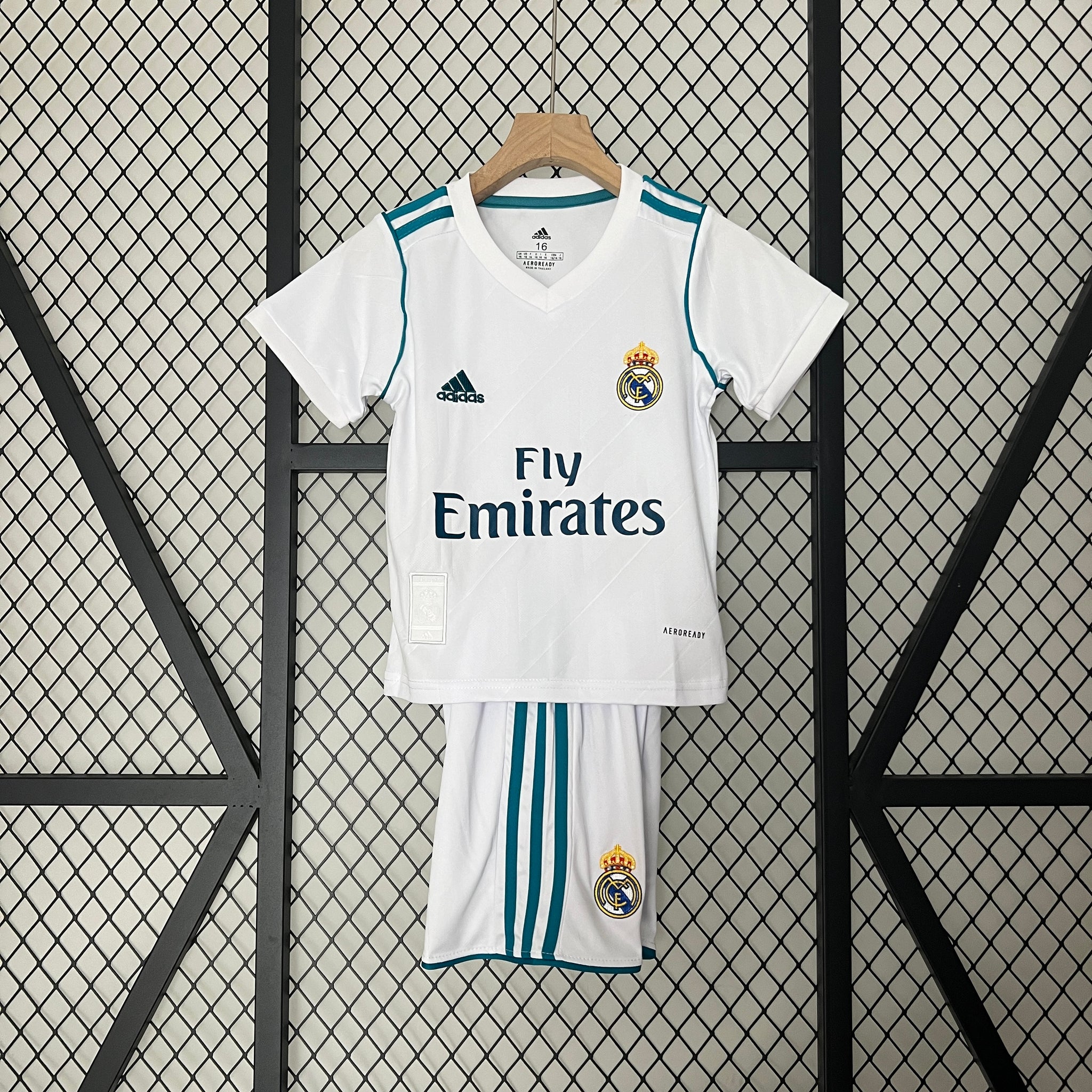 Real Madrid 2017-18 home Jersey - Kids