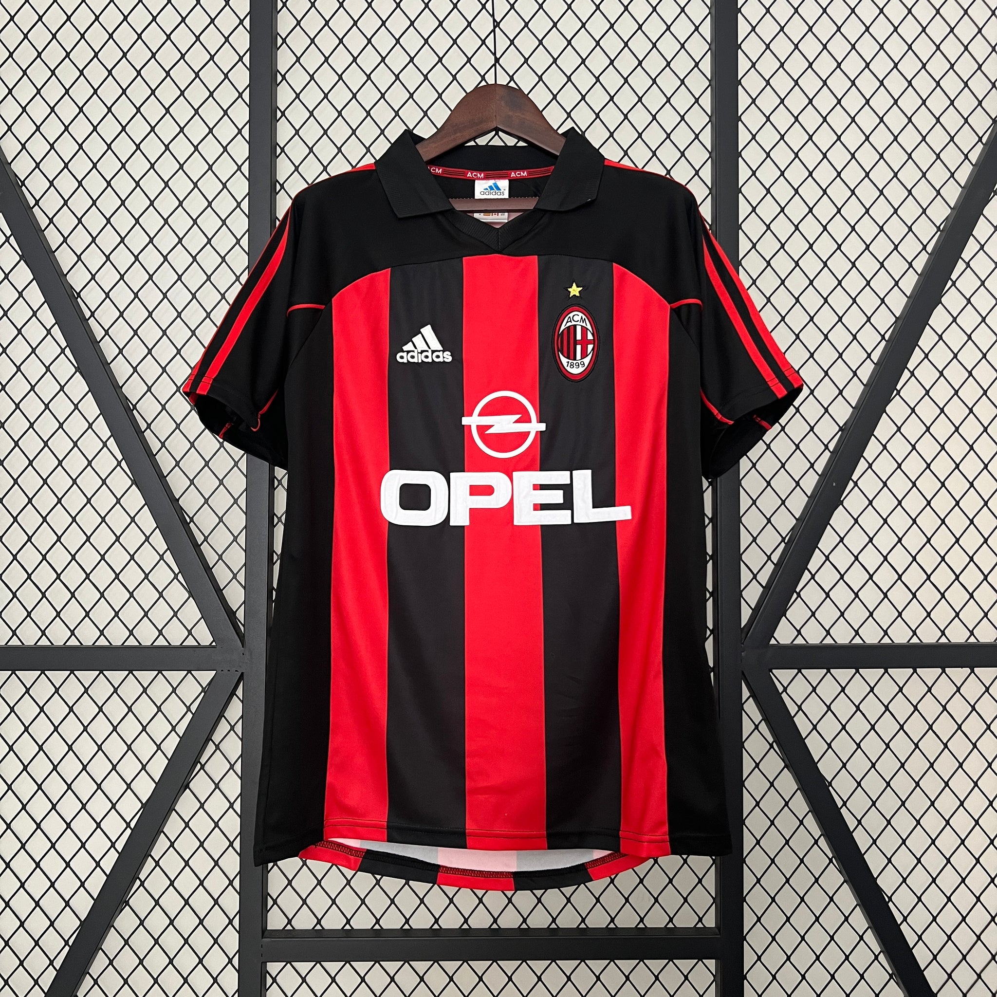 Retro AC Milan home jersey 2001-02