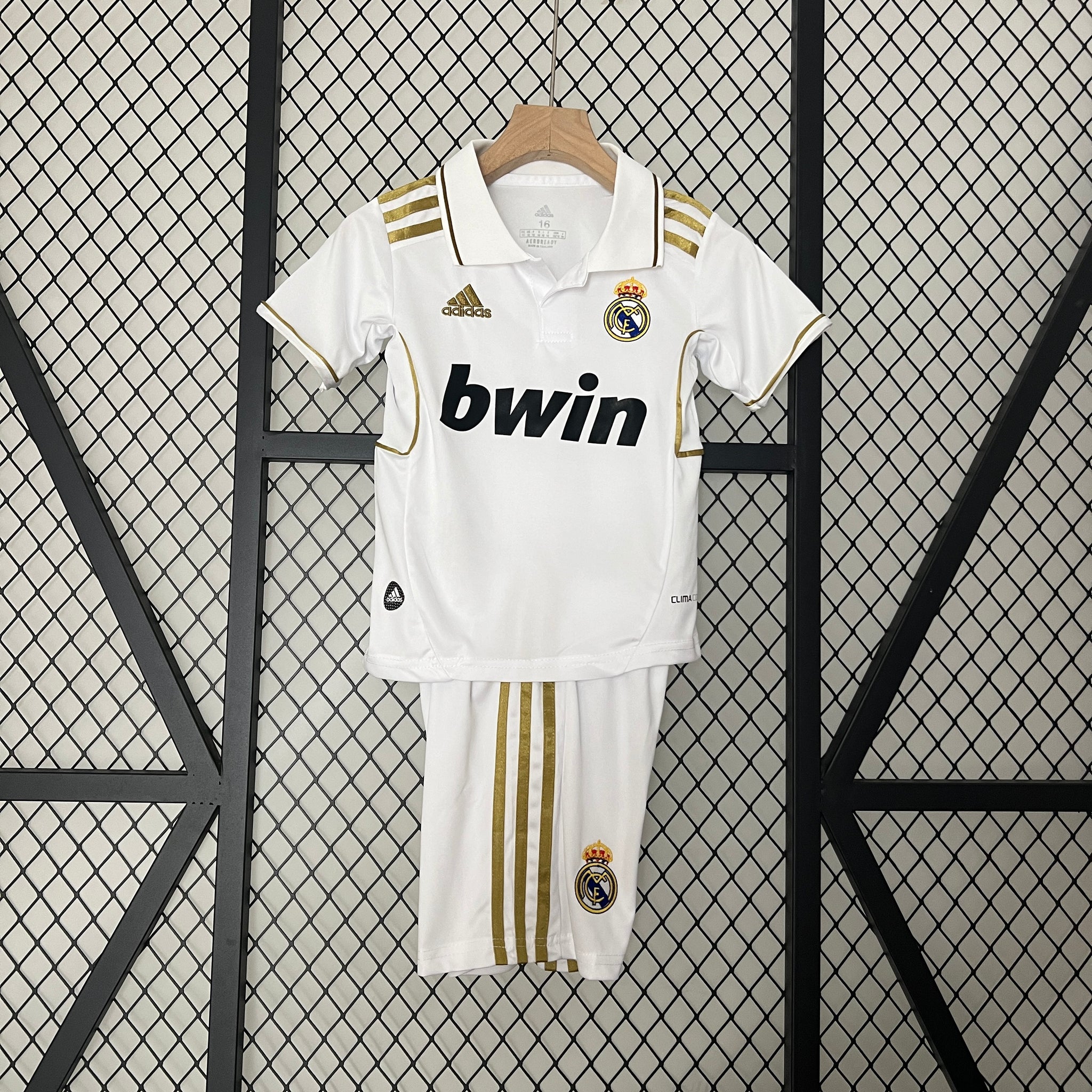 Real Madrid 2011-12 Home Jersey - Kids