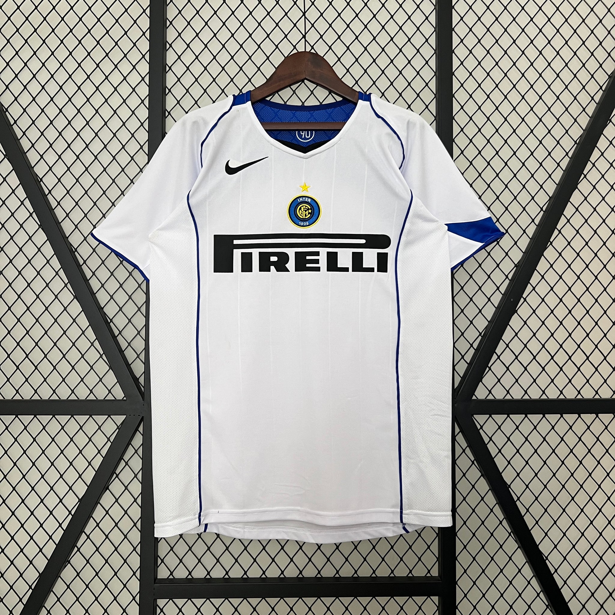 Retro Inter Milan away jersey 2004-05