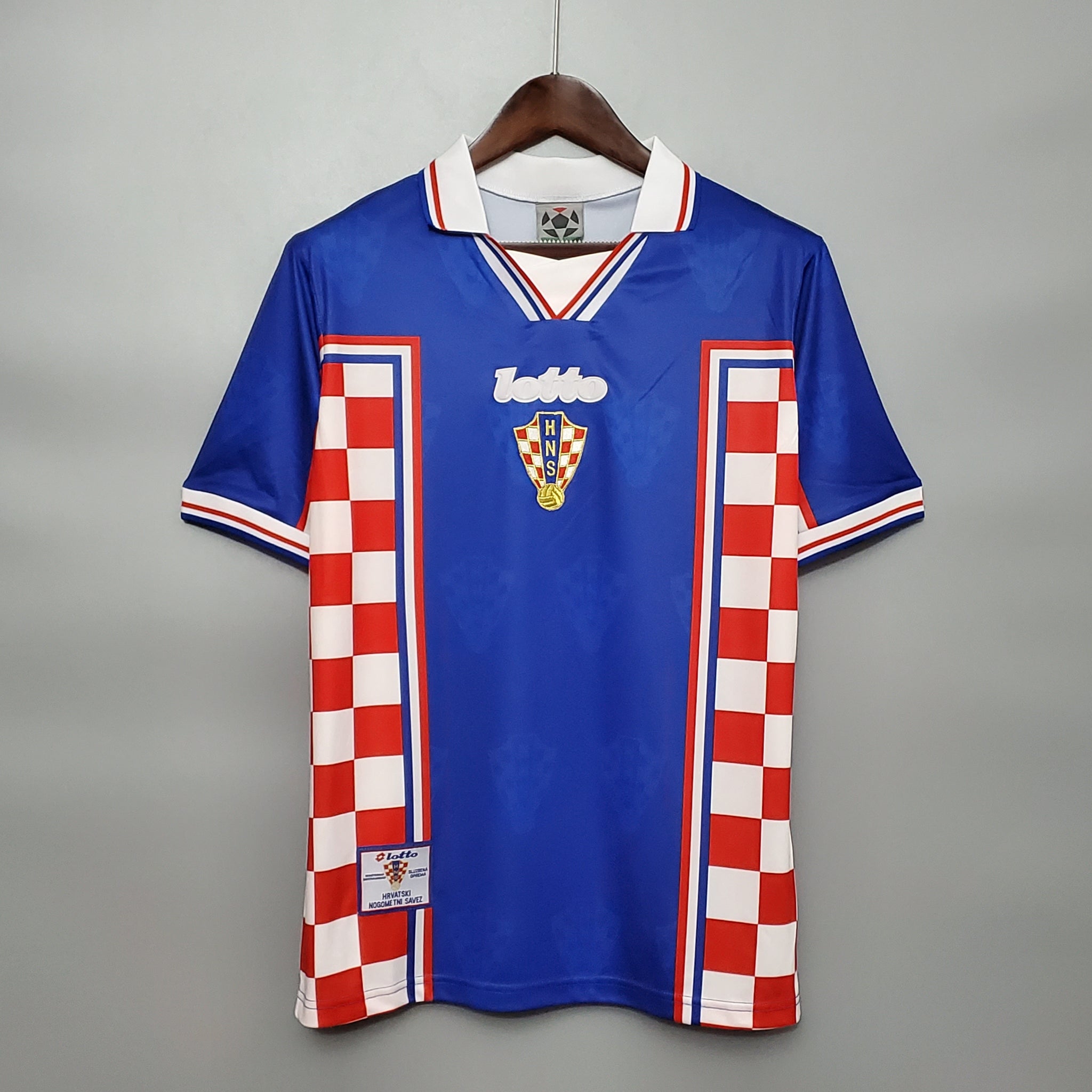 Reteo Croatia away jersey 1998