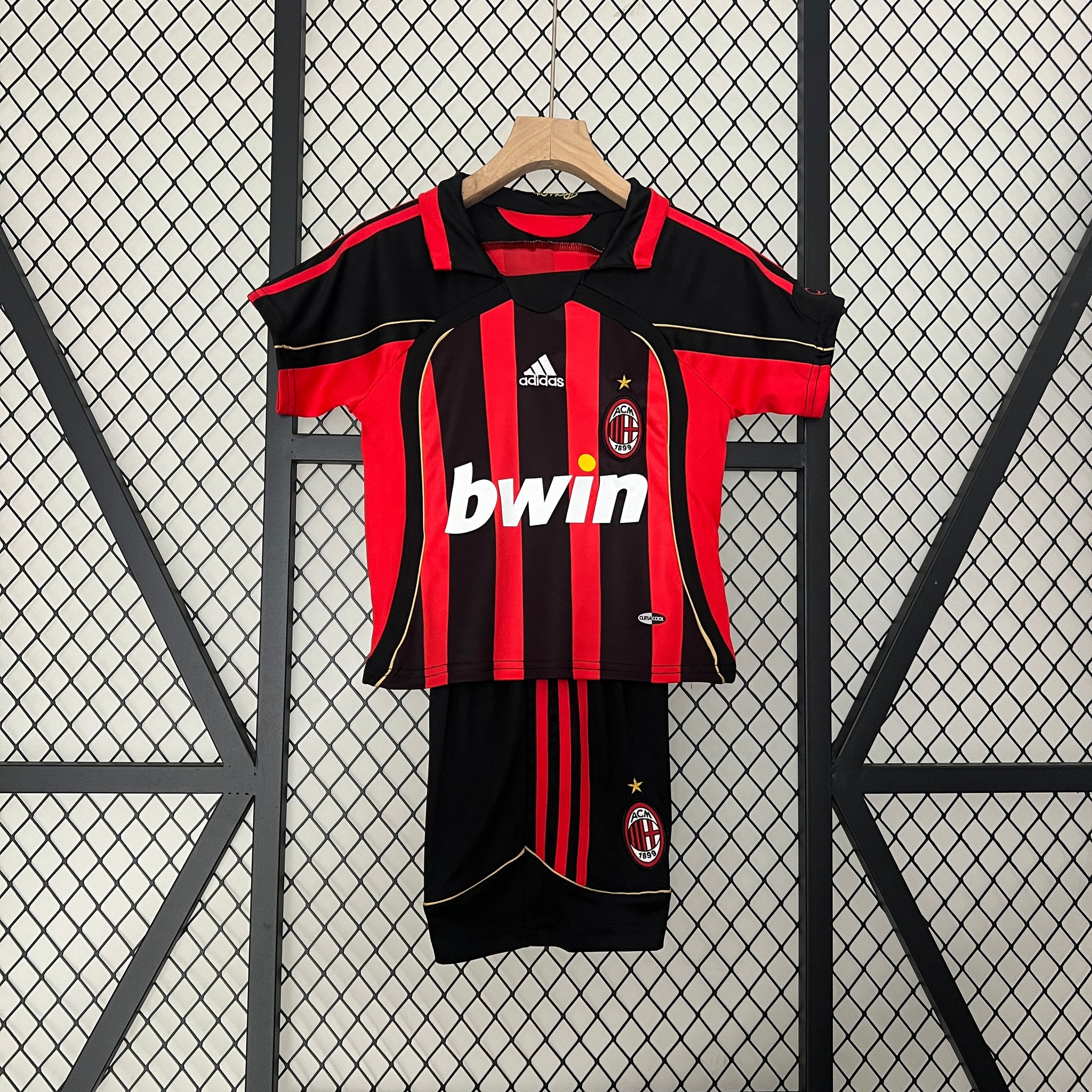 AC Milan 2006-07 Home Football Jersey - Kids