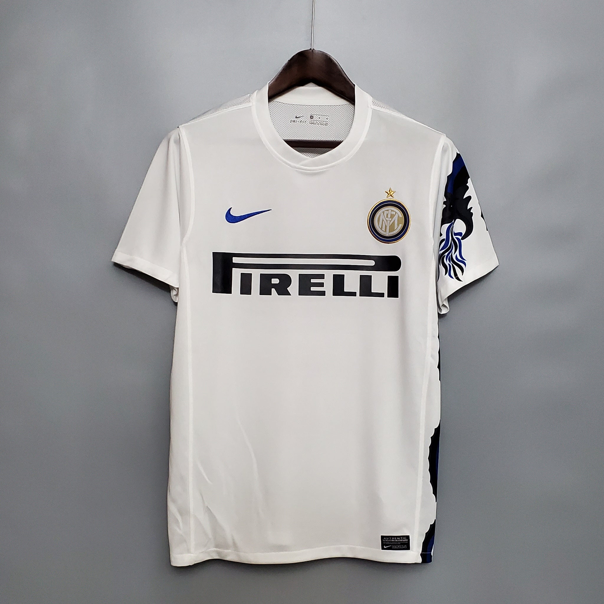 Retro Inter Milan away jersey 2010-11