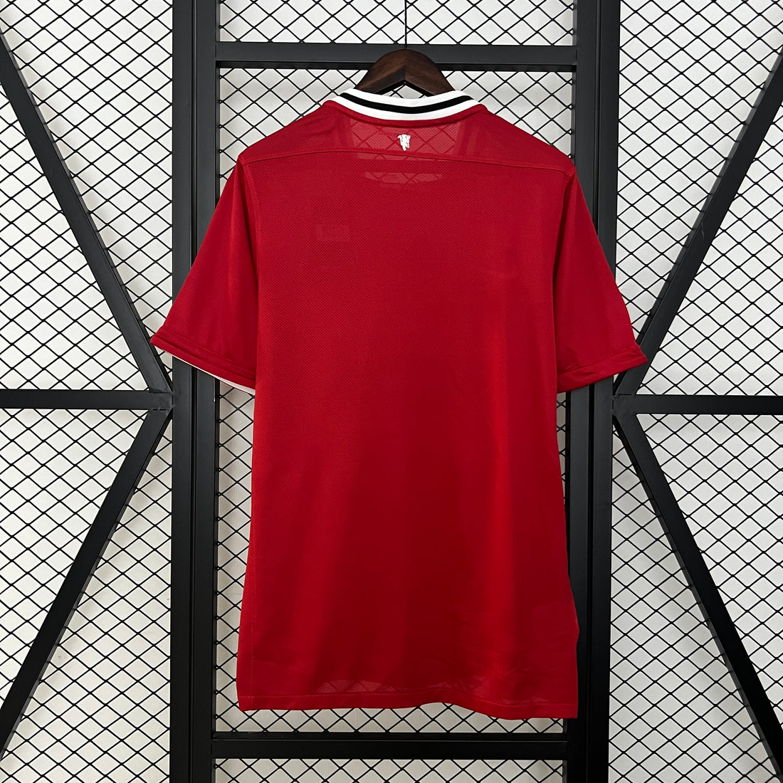 Retro Manchester United home jersey 2011-12