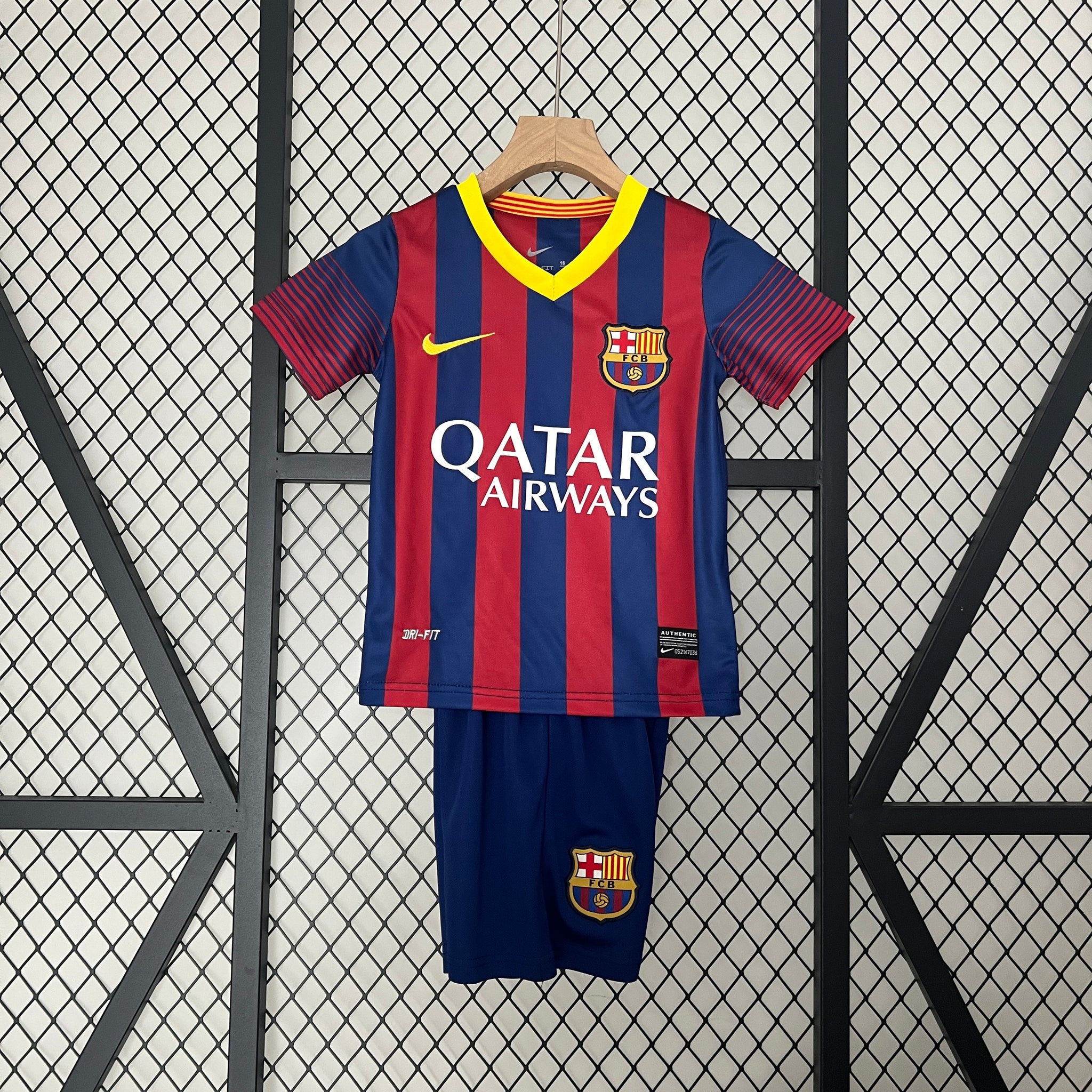 FC Barcelona 2013-14 Home Football Shirt - Kids