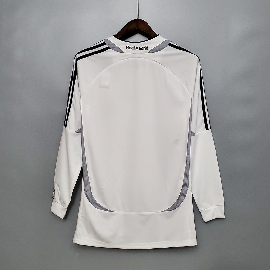 Retro Real Madrid home long sleeve Jersey 2006-07