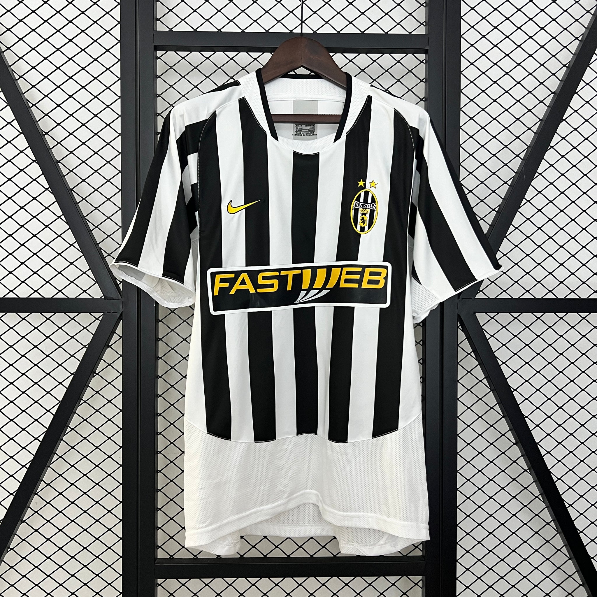 Retro Juventus home Jersey 2003-04